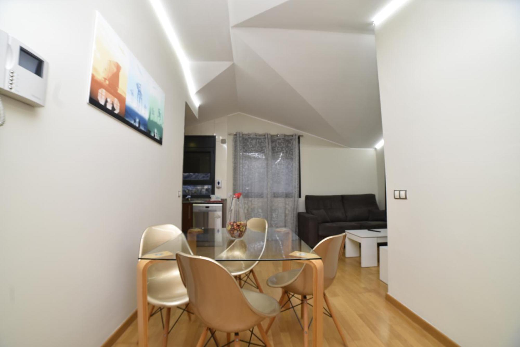 Encantador Atico Cerca De Caldea Hut 6793 Apartamento