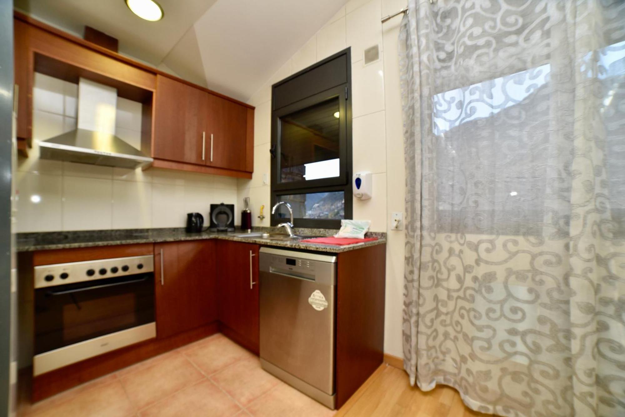Encantador Atico Cerca De Caldea Hut 6793 Apartamento Les Escaldes